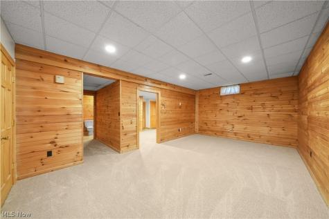 2573 Sandy Lake Road Ravenna OH 44266