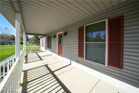 2573 Sandy Lake Road Ravenna OH 44266