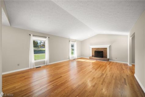 2573 Sandy Lake Road Ravenna OH 44266