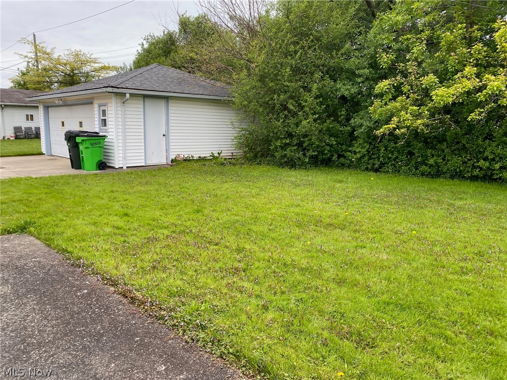 19601 Mayfair Lane Warrensville Heights OH 44128