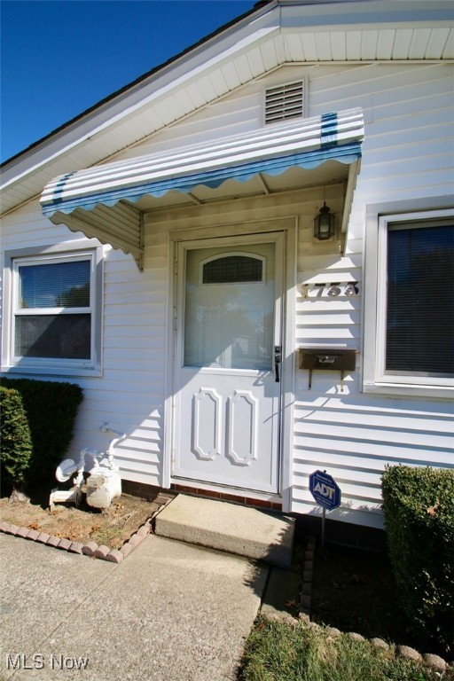 1733 Eldon Drive Wickliffe OH 44092