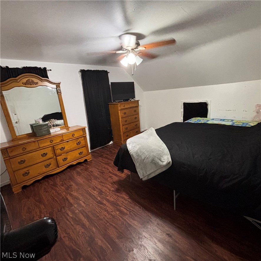 1407 W 22nd Street Lorain OH 44052