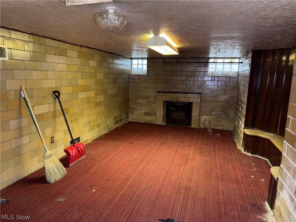 16803 Biltmore Avenue Cleveland OH 44128