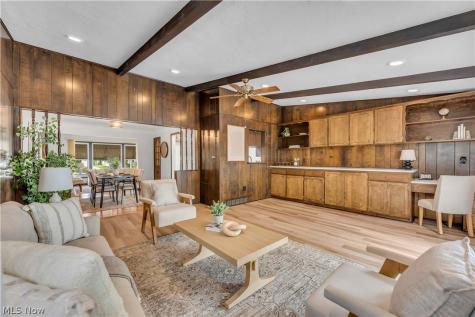 4107 Charlton Road South Euclid OH 44121