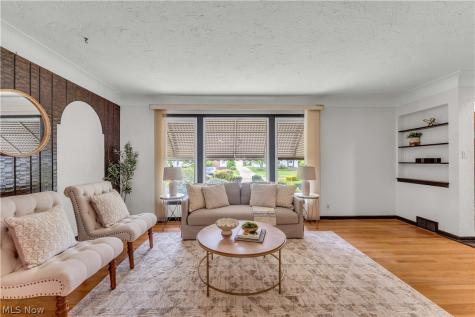 4107 Charlton Road South Euclid OH 44121