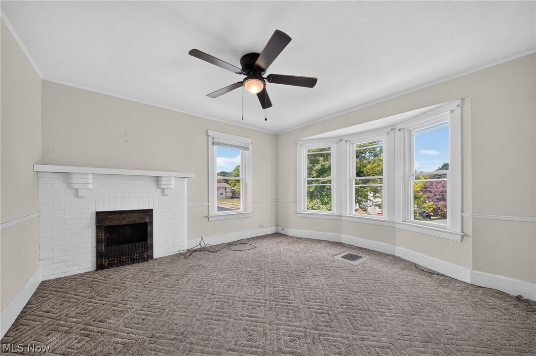 703 W Main Street Conneaut OH 44030