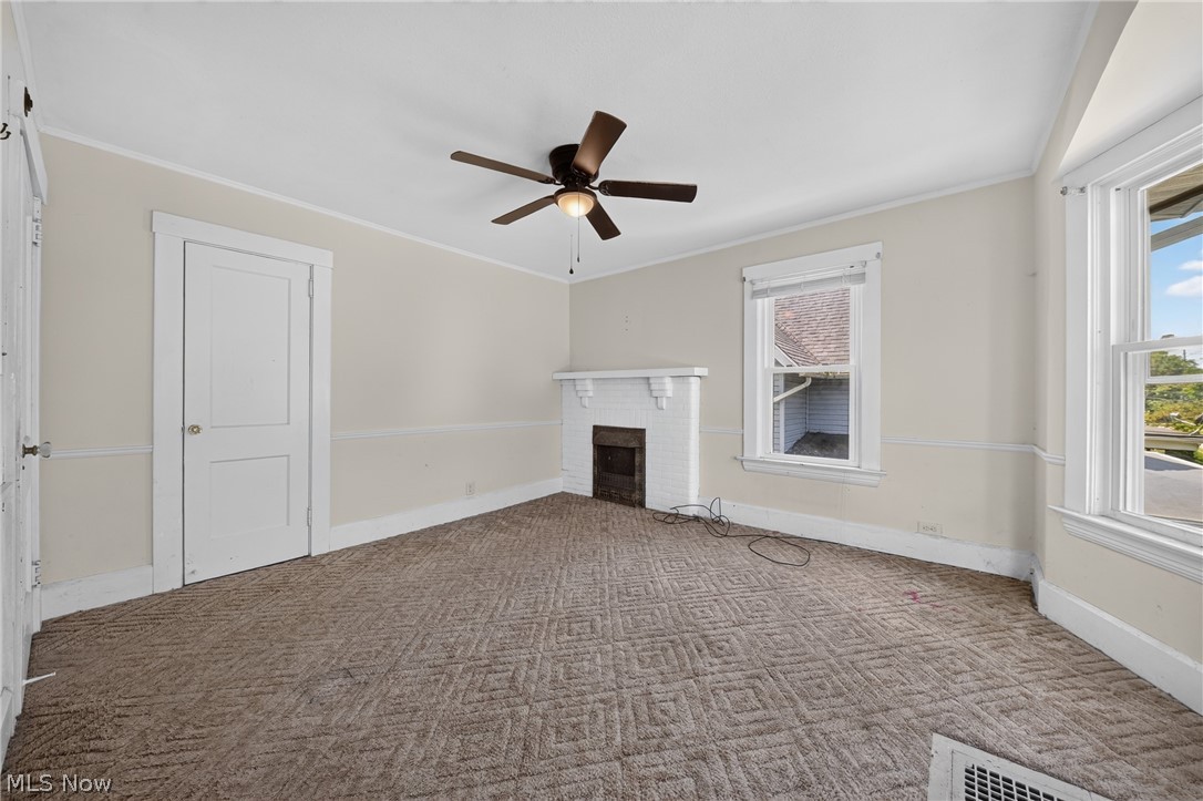703 W Main Street Conneaut OH 44030