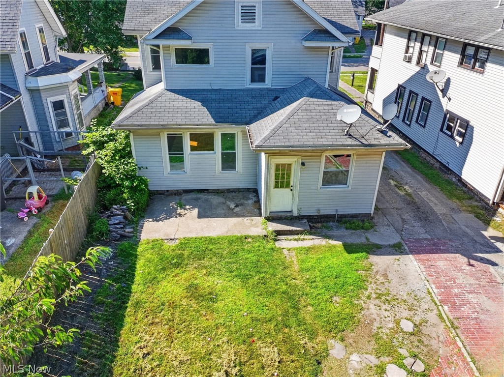 703 W Main Street Conneaut OH 44030