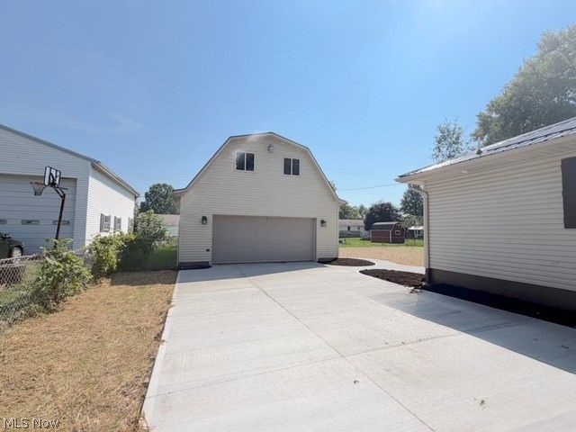 11349 East Avenue NE Sandyville OH 44671