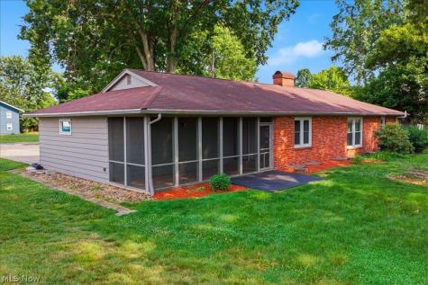 303 Keeler Drive Marietta OH 45750