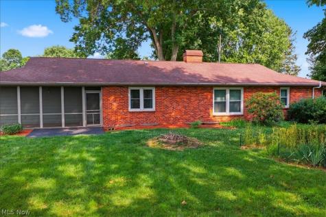 303 Keeler Drive Marietta OH 45750