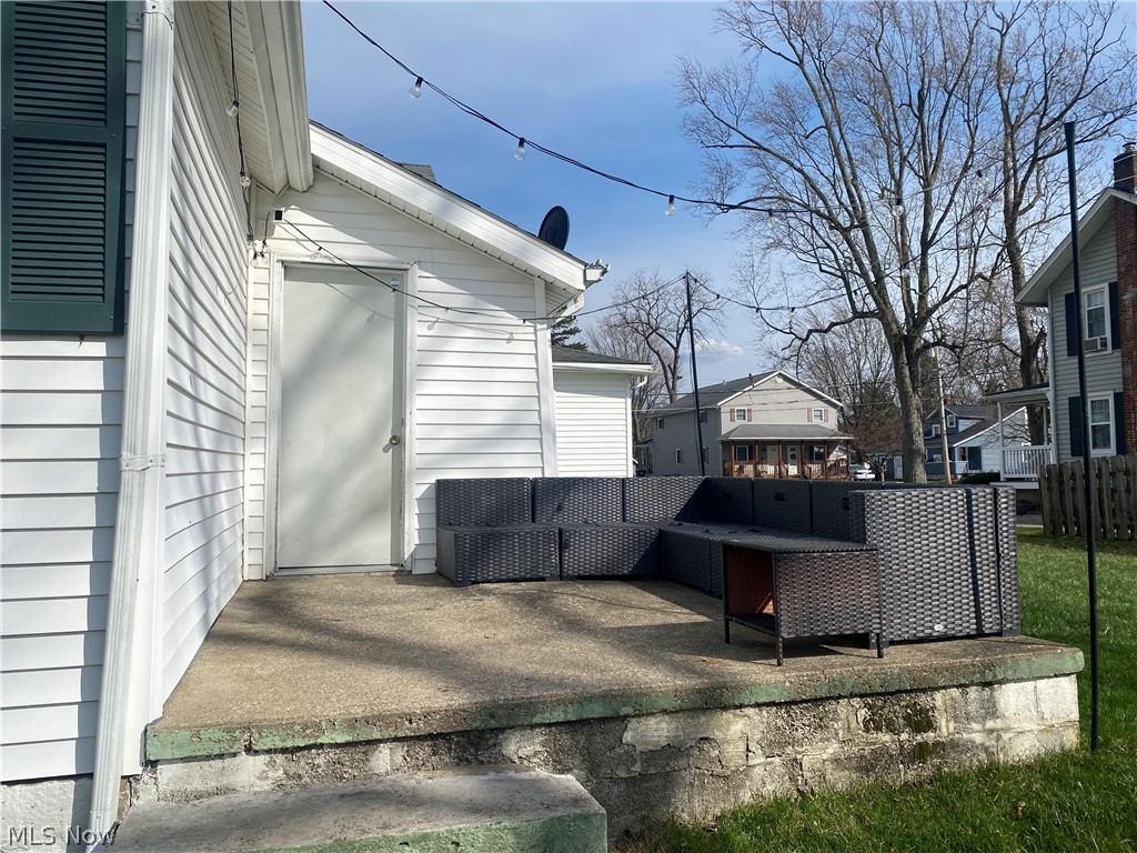 38 Pleasant Street Wakeman OH 44889