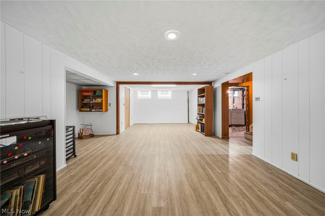 852 Englewood Road Cleveland Heights OH 44121