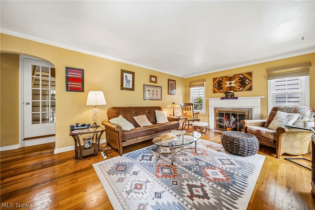 852 Englewood Road Cleveland Heights OH 44121