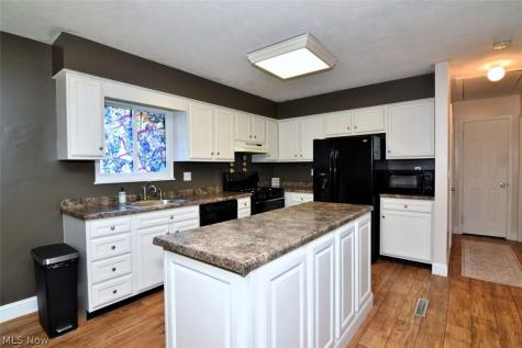 5454 Barton Road North Olmsted OH 44070