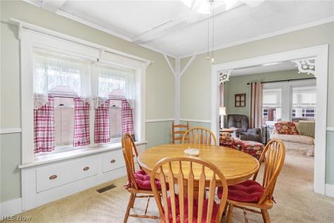 41 W Marion Street Doylestown OH 44230