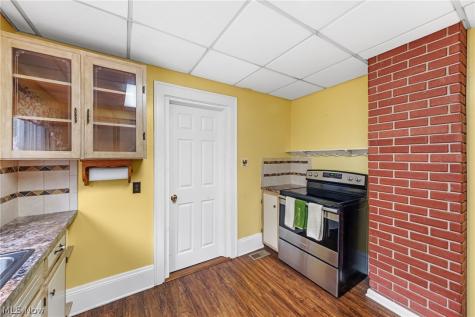 41 W Marion Street Doylestown OH 44230