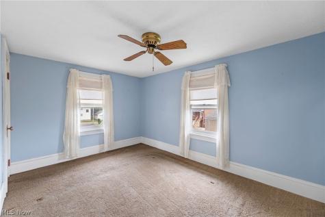 41 W Marion Street Doylestown OH 44230
