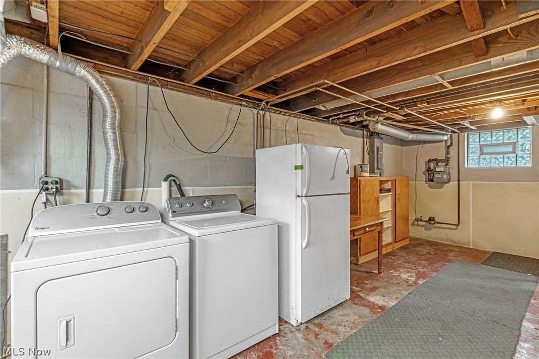 41 W Marion Street Doylestown OH 44230