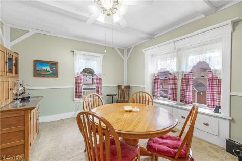 41 W Marion Street Doylestown OH 44230