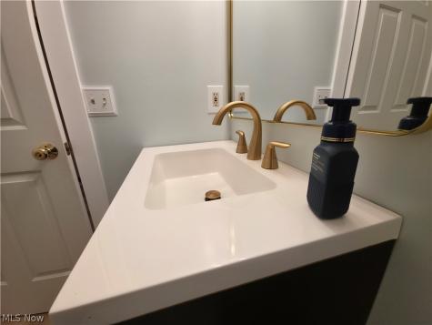 10258 Mayapple Place Broadview Heights OH 44147