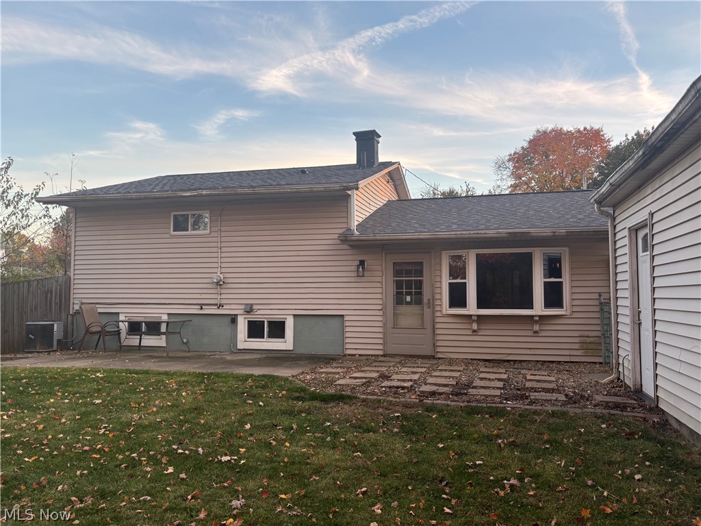 2209 Santom Road E Stow OH 44224
