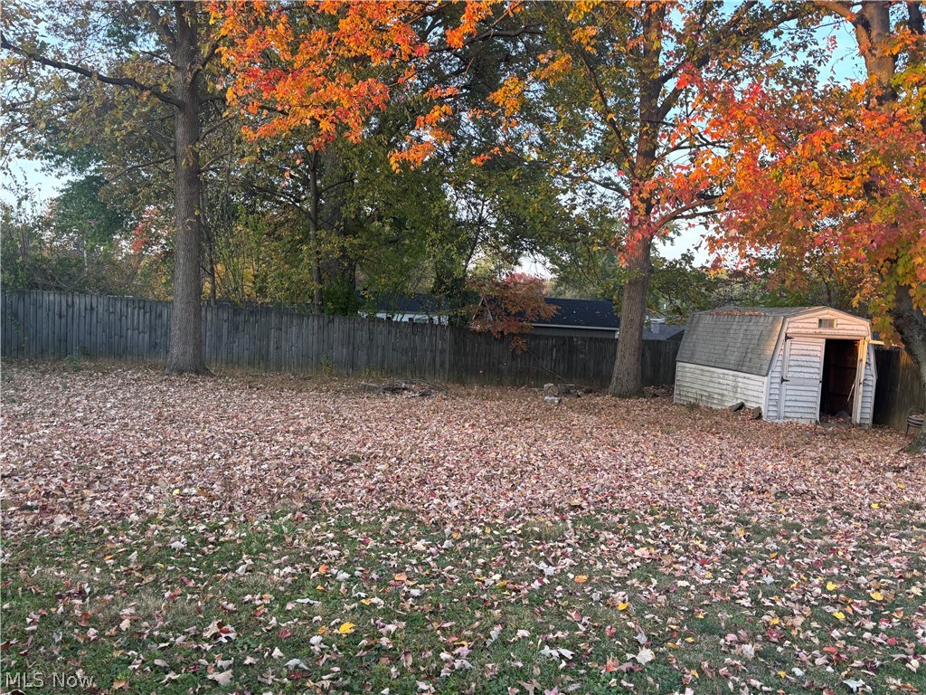 2209 Santom Road E Stow OH 44224