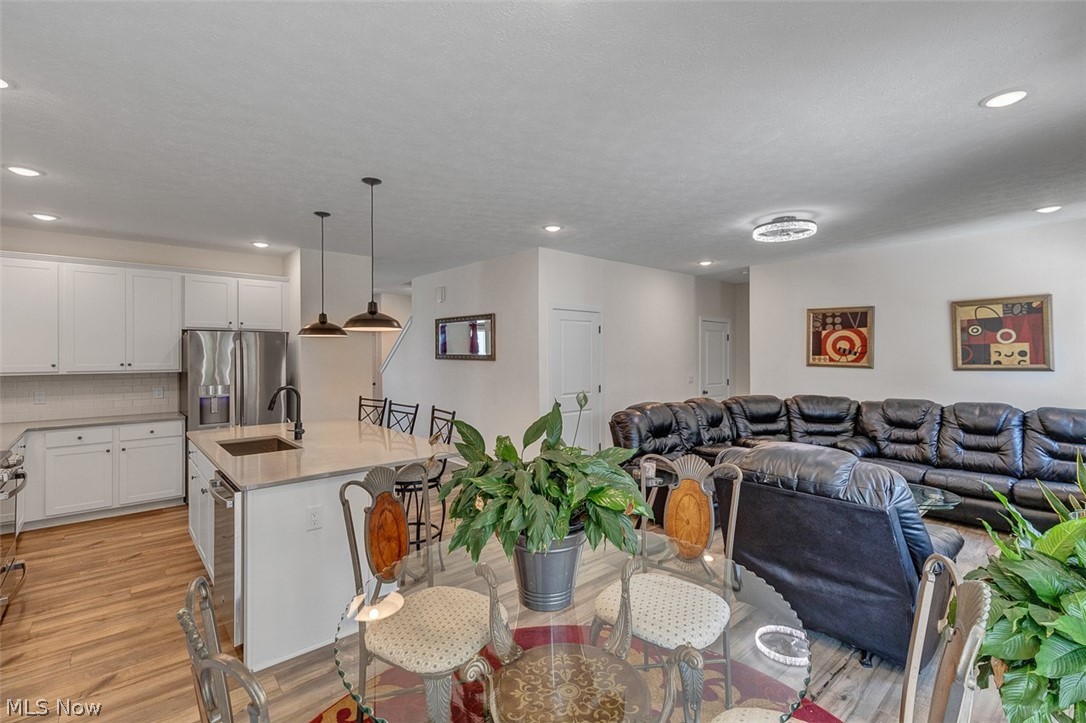 110 Harvest Way Elyria OH 44035