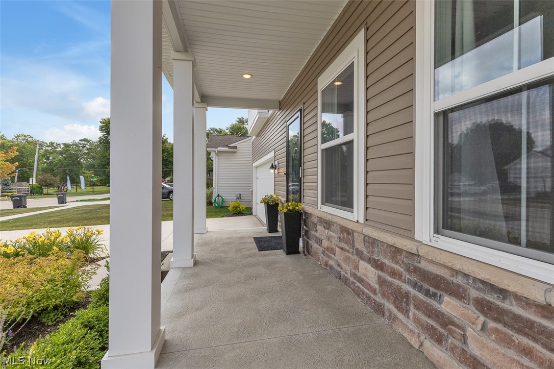 110 Harvest Way Elyria OH 44035