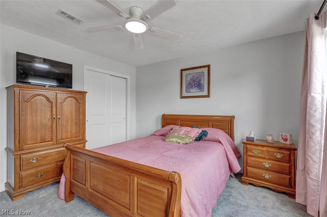110 Harvest Way Elyria OH 44035