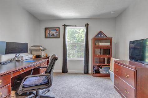 110 Harvest Way Elyria OH 44035