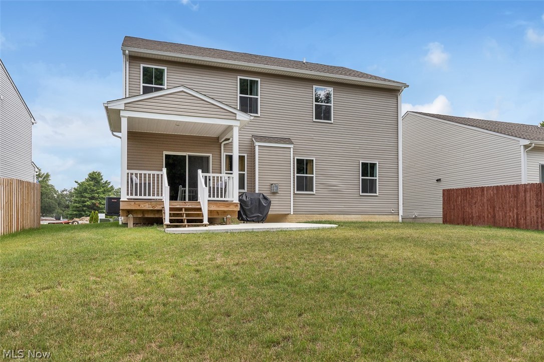 110 Harvest Way Elyria OH 44035