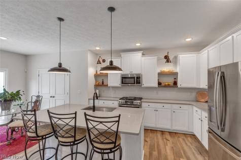 110 Harvest Way Elyria OH 44035