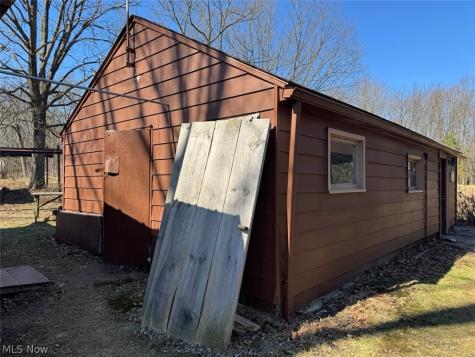2160 Ingersoll Drive Akron OH 44320