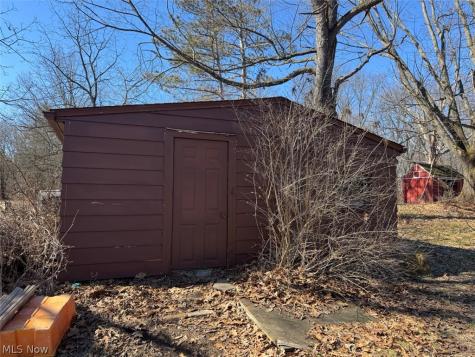 2160 Ingersoll Drive Akron OH 44320