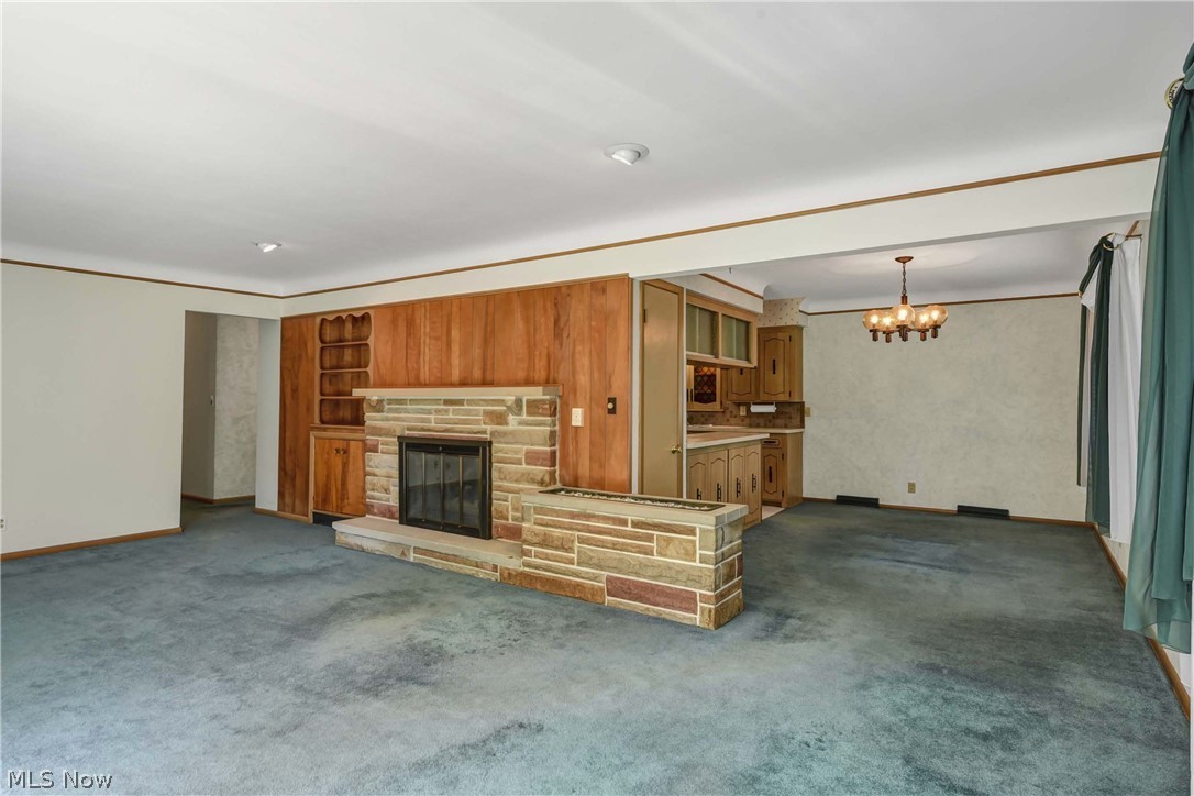 8089 Wesley Drive Strongsville OH 44136