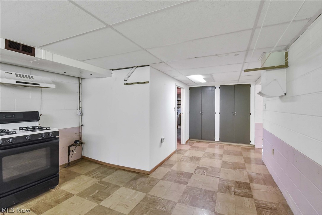8089 Wesley Drive Strongsville OH 44136