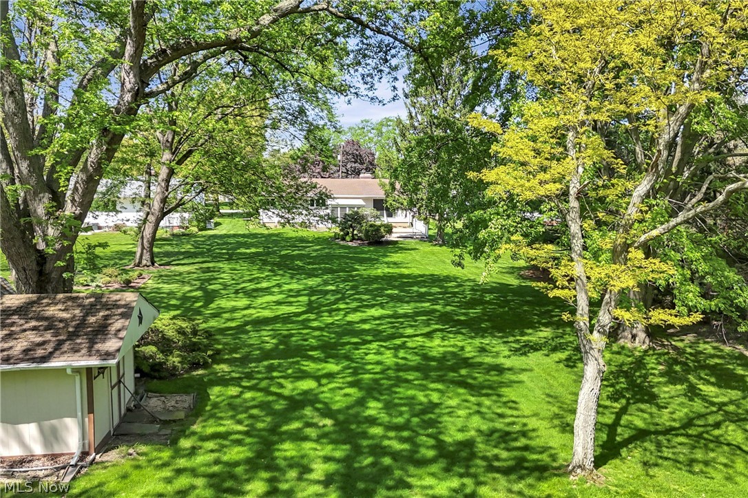 8089 Wesley Drive Strongsville OH 44136