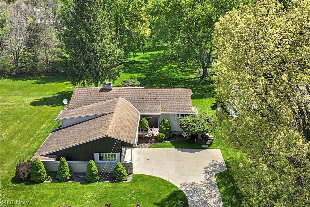 8089 Wesley Drive Strongsville OH 44136