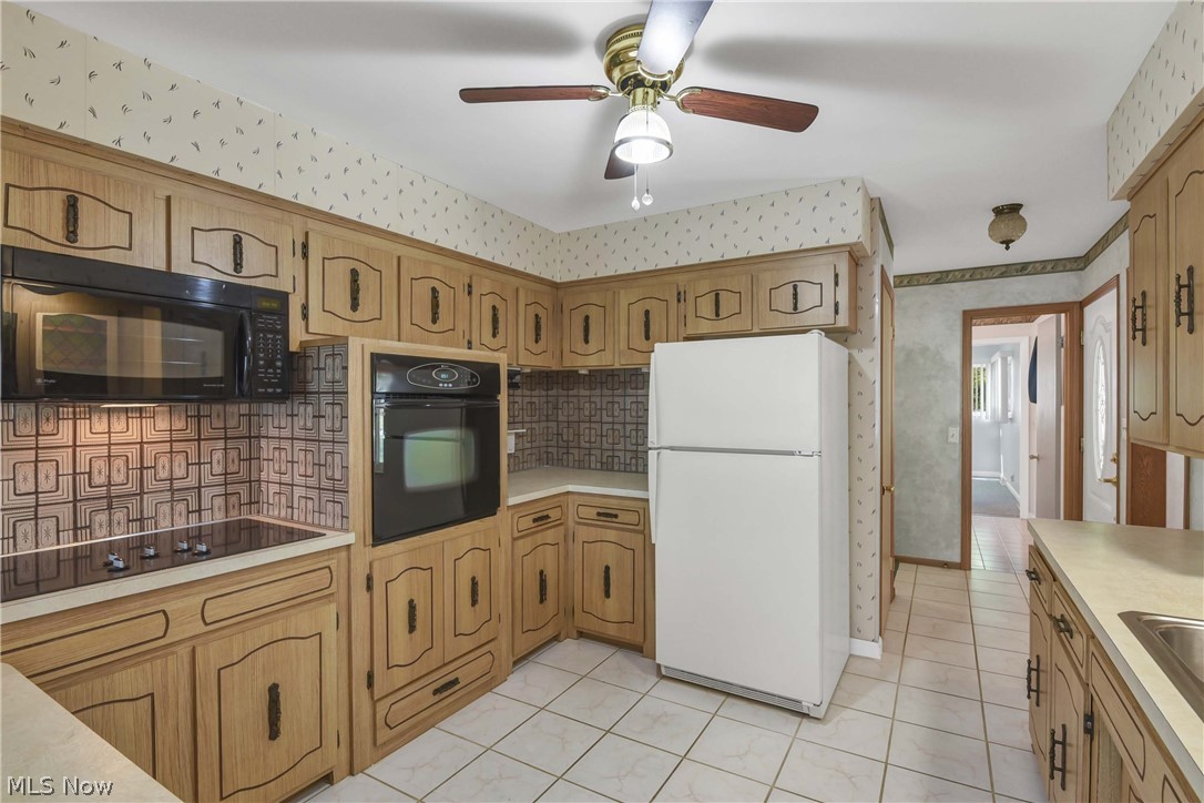 8089 Wesley Drive Strongsville OH 44136