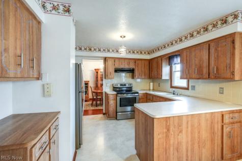 4124 Coral Gables Drive Parma OH 44134