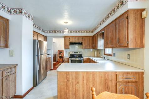 4124 Coral Gables Drive Parma OH 44134