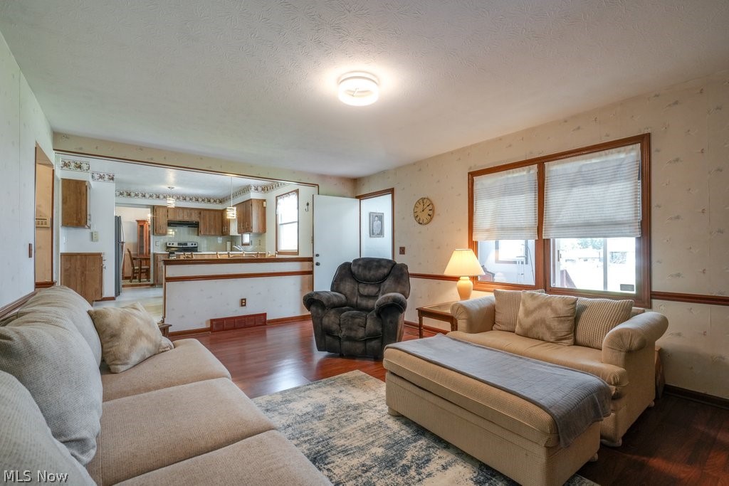 4124 Coral Gables Drive Parma OH 44134