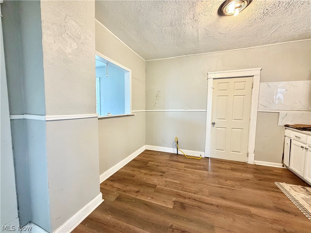 2909 Denver Avenue Lorain OH 44055