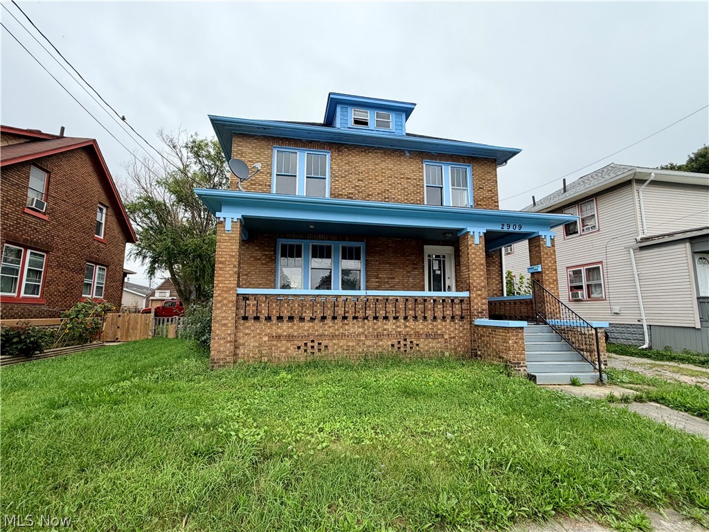 2909 Denver Avenue Lorain OH 44055