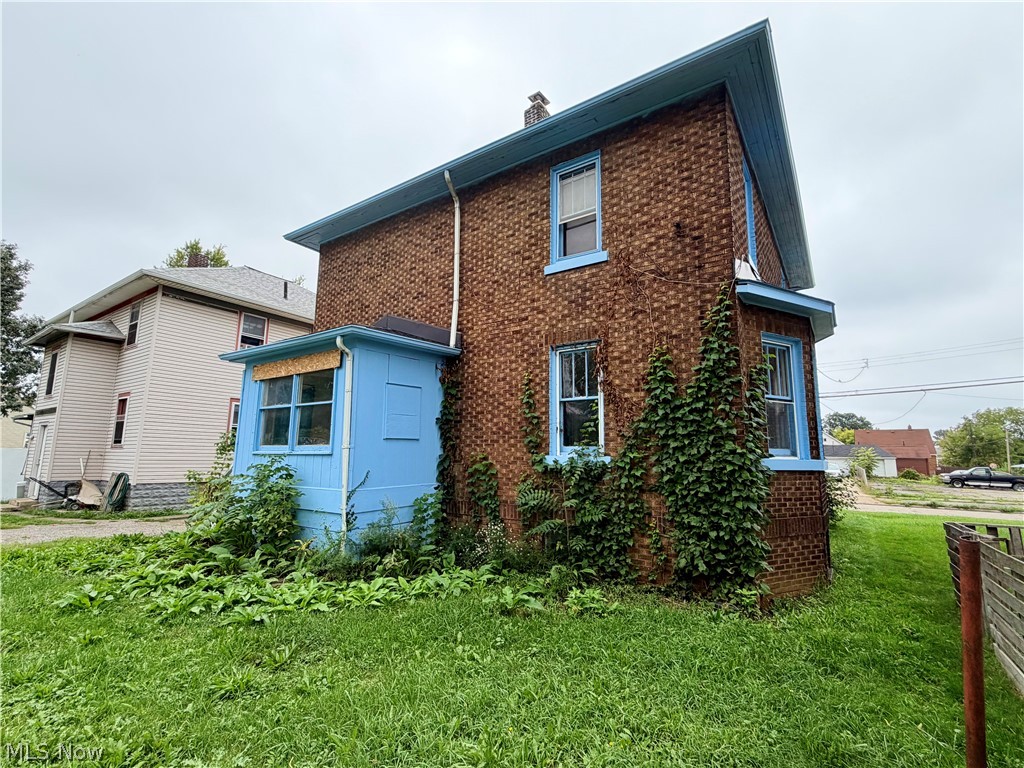 2909 Denver Avenue Lorain OH 44055