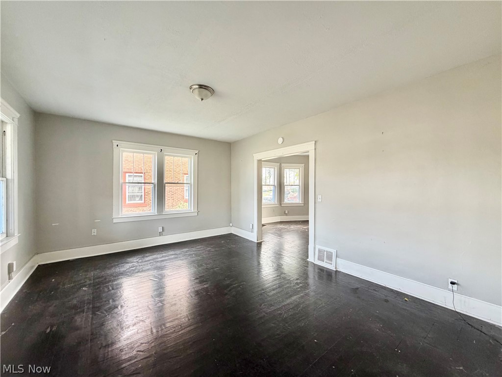 2909 Denver Avenue Lorain OH 44055