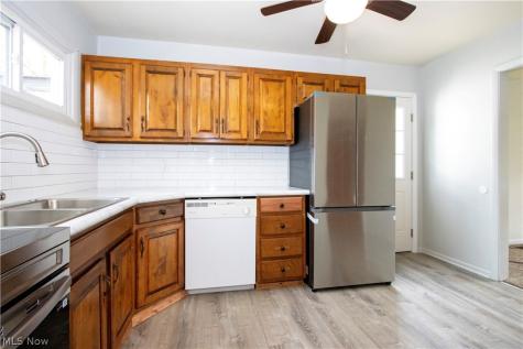 2536 Victoria Street Wooster OH 44691