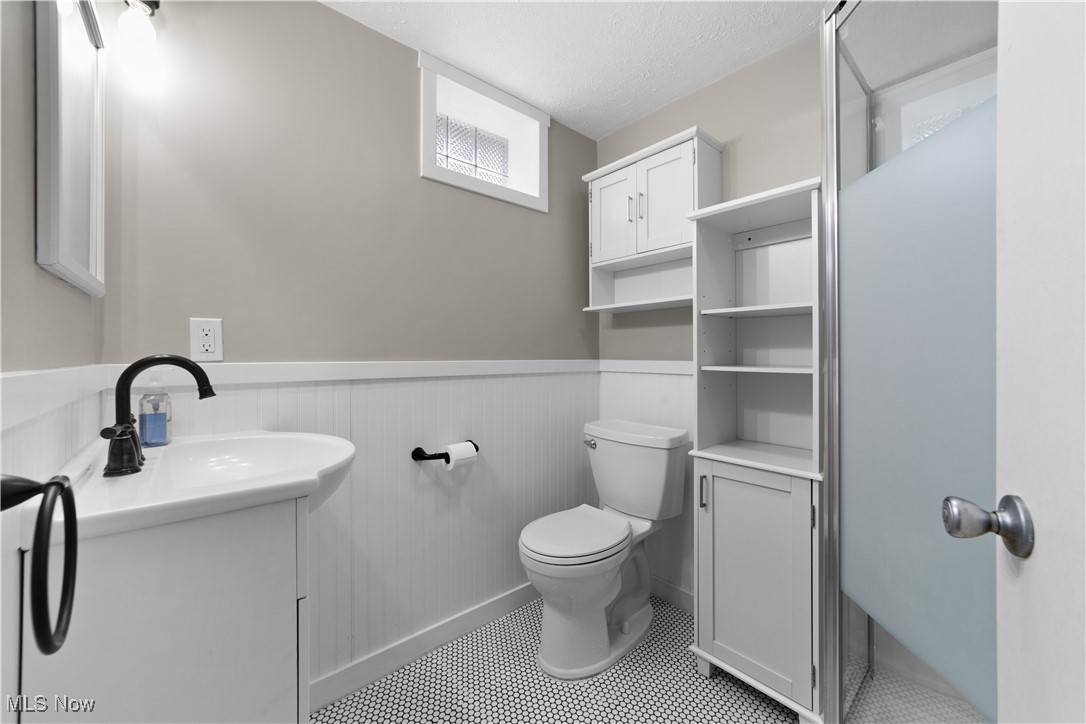 16809 Melgrave Avenue Cleveland OH 44135