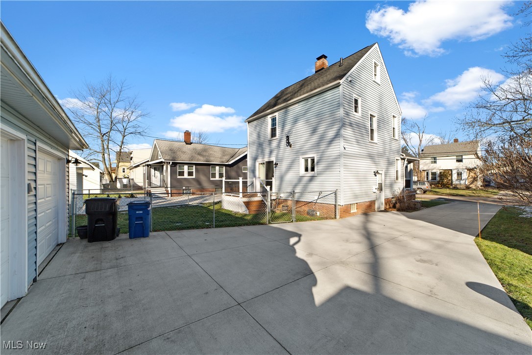 16809 Melgrave Avenue Cleveland OH 44135